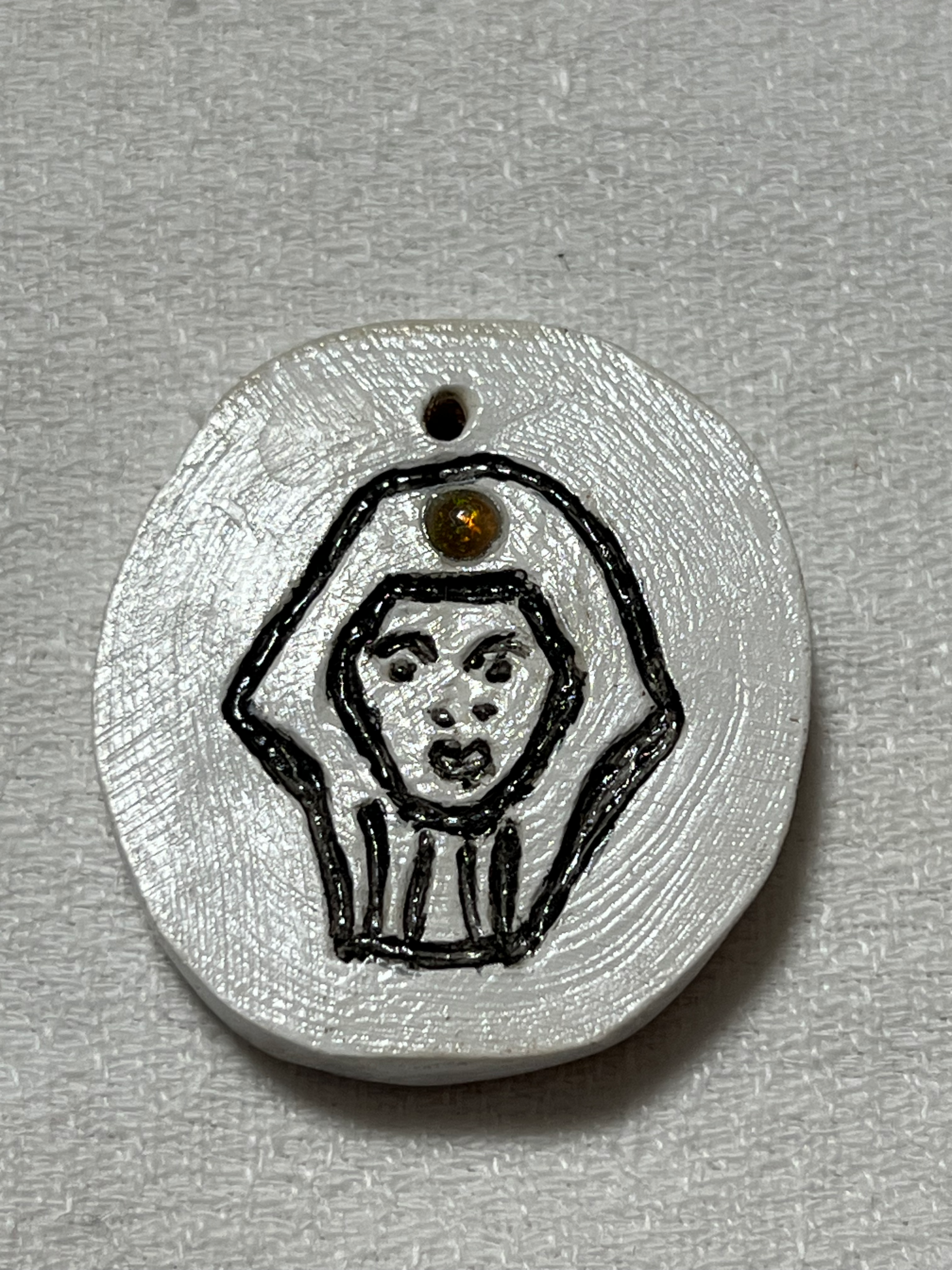 Collier-Symbole-Femme