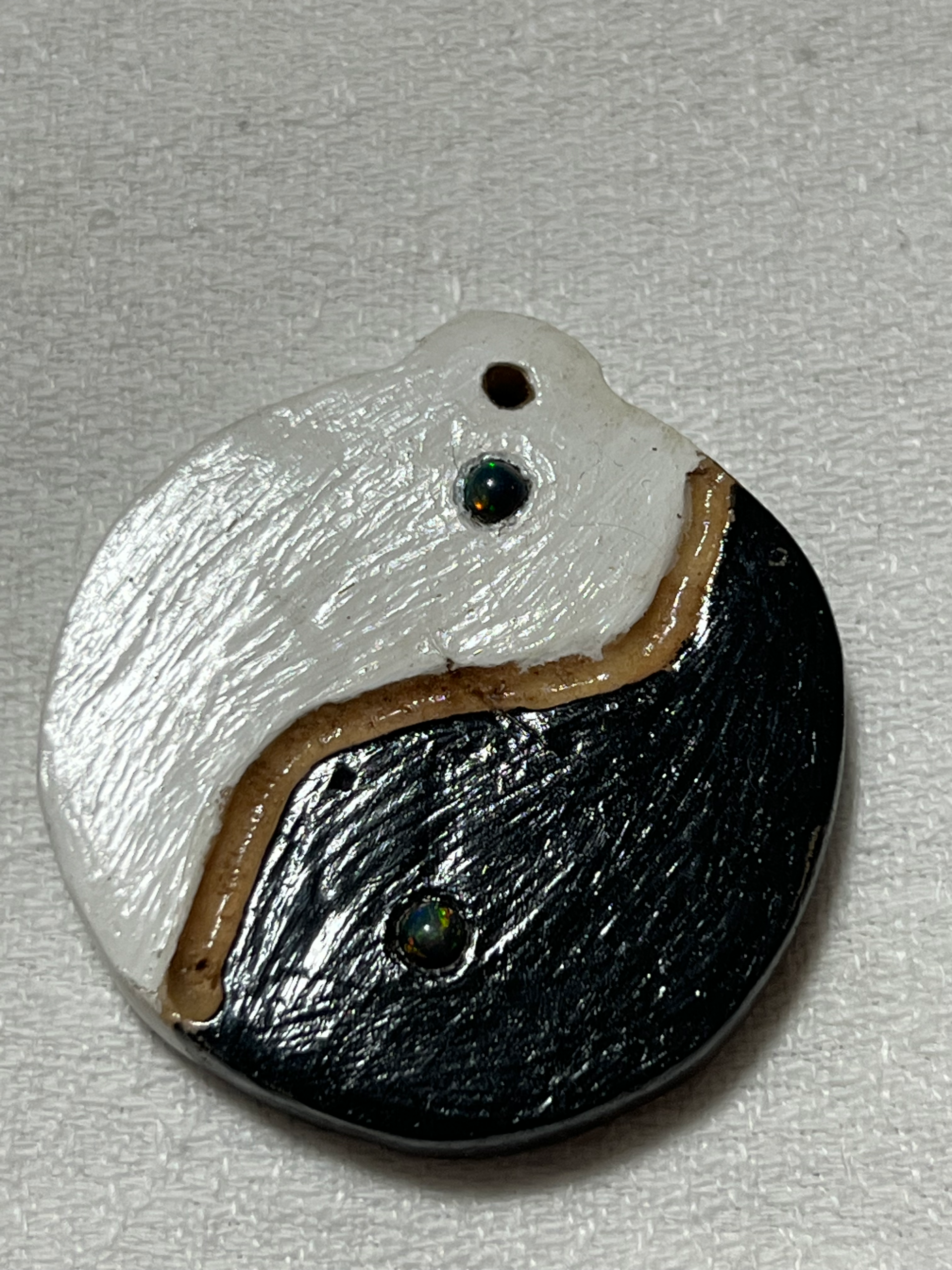 Collier-Ying-Yang